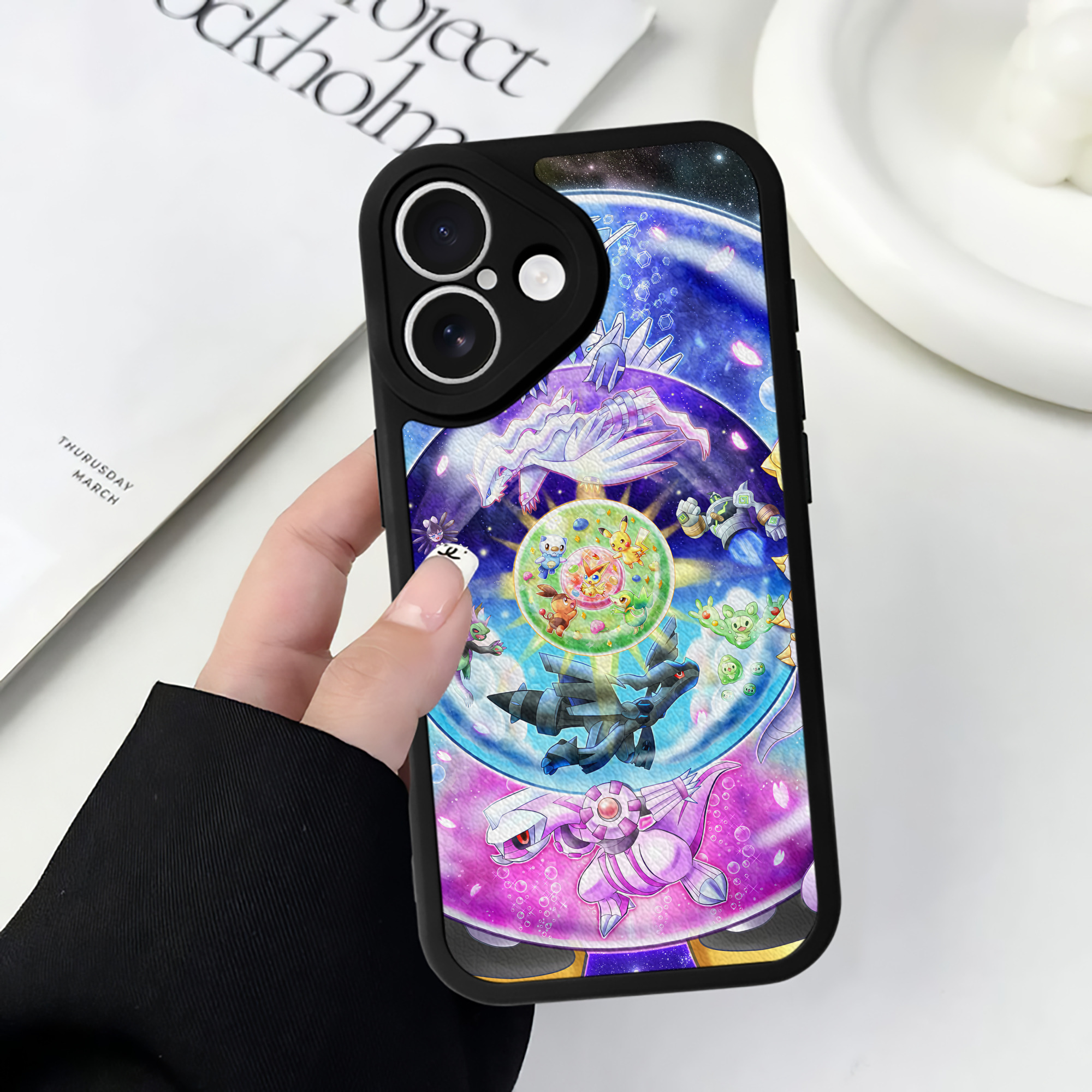 （画像用） ポケットモンスター Pokémon 【iPhone 16シリーズ対応】シリコンスマホケース（レザー調） 材質：シリコン